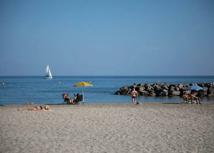 Апартаменты Grand Calypso *